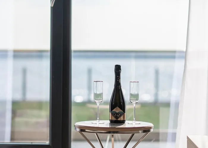 Nest By The Apartment Mamaia