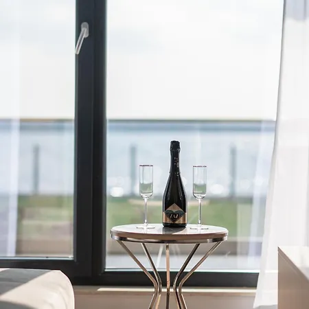 Nest By The Apartment Mamaia